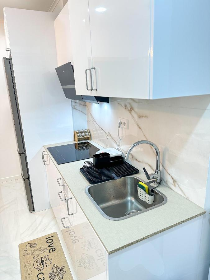 Lisbon Luxury Studio Amadora Bagian luar foto
