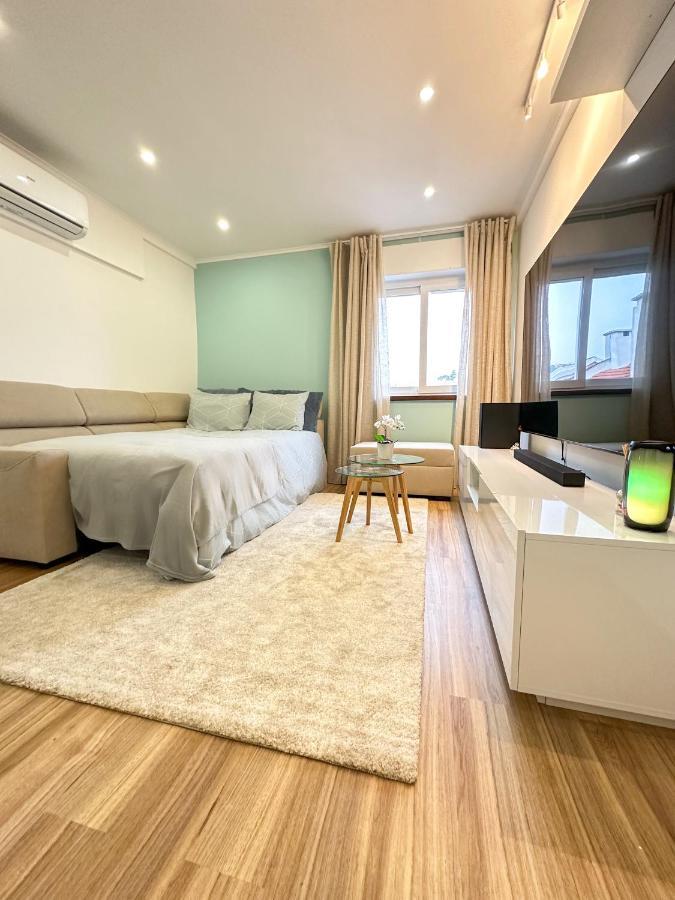 Lisbon Luxury Studio Amadora Bagian luar foto